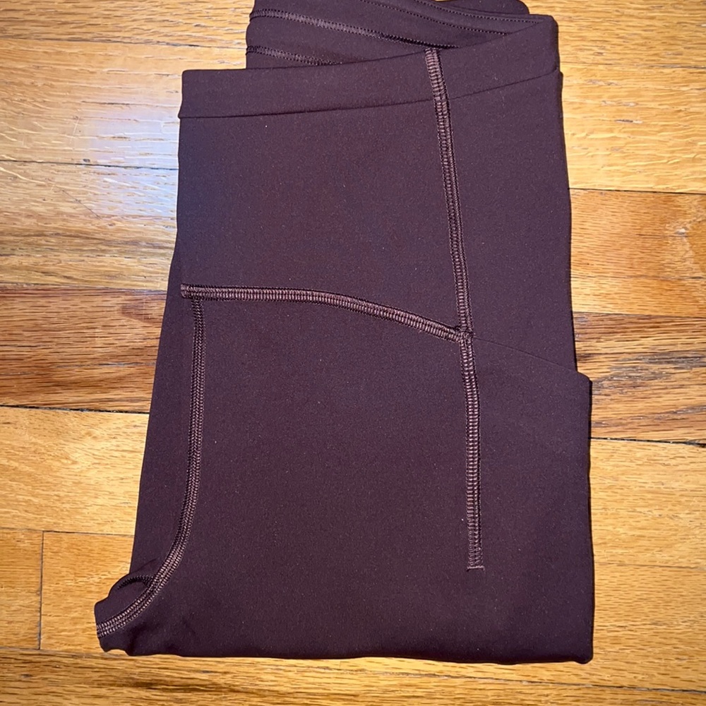 Lululemon brown leggings size 4